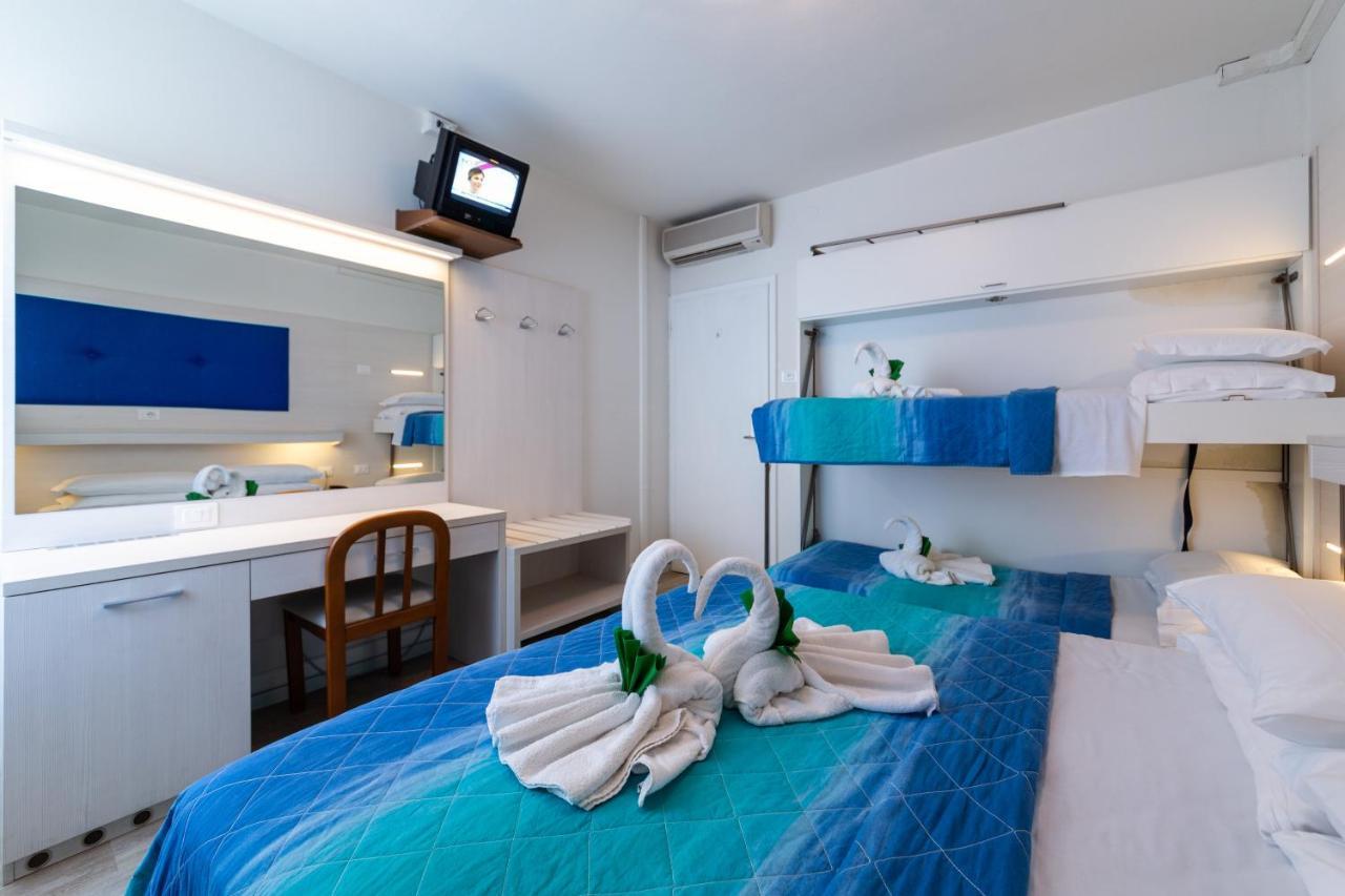 Villa Lucilla Lignano Sabbiadoro Esterno foto