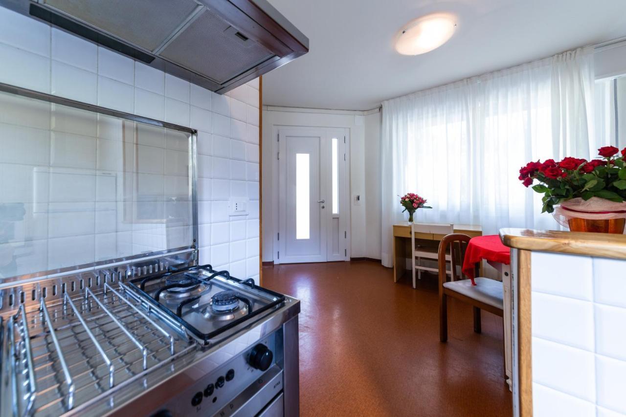 Villa Lucilla Lignano Sabbiadoro Esterno foto
