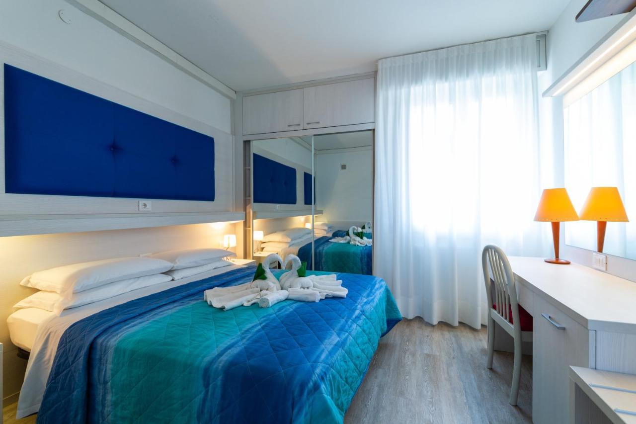Villa Lucilla Lignano Sabbiadoro Esterno foto