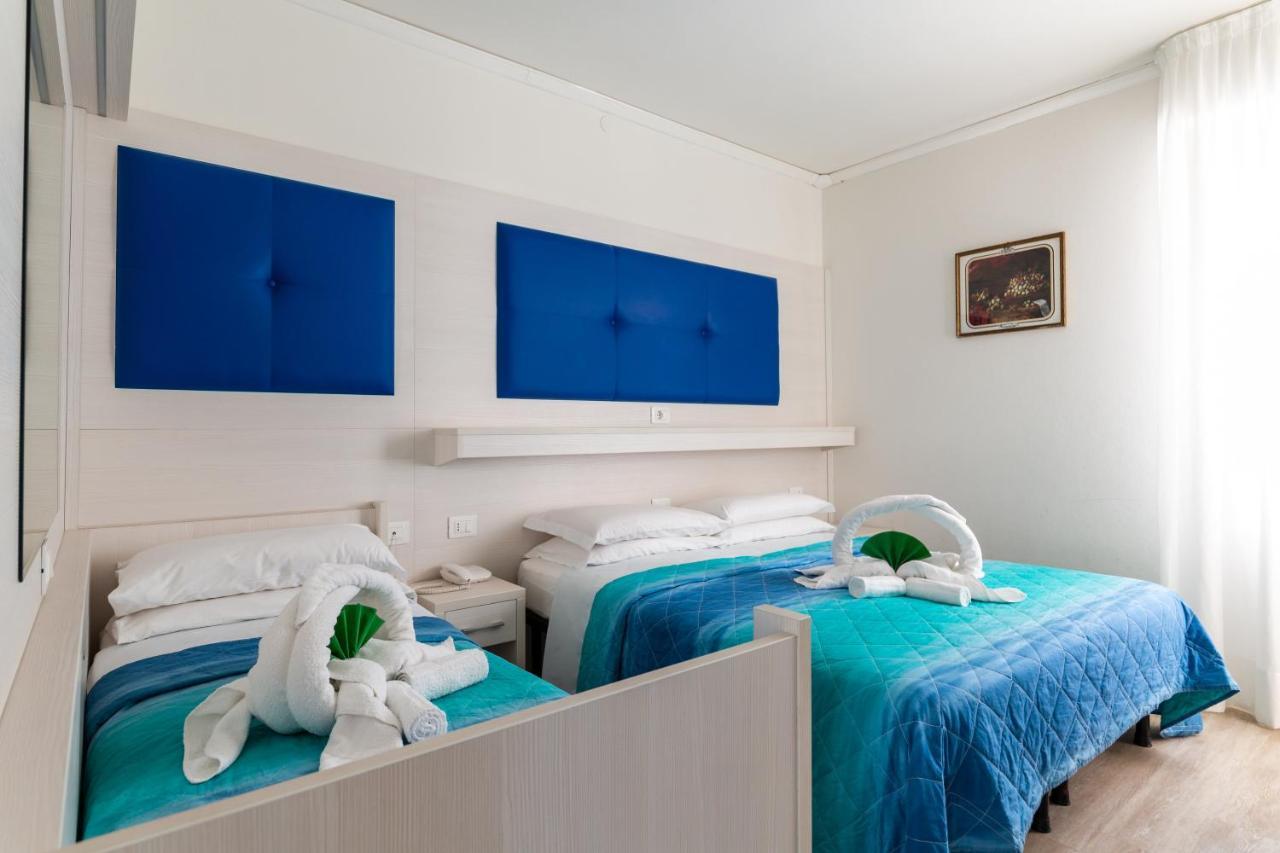 Villa Lucilla Lignano Sabbiadoro Esterno foto