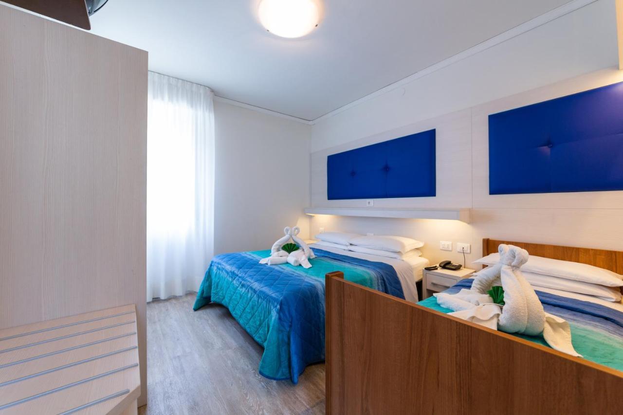 Villa Lucilla Lignano Sabbiadoro Esterno foto