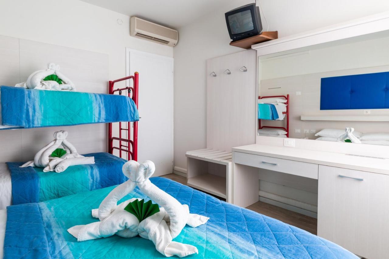 Villa Lucilla Lignano Sabbiadoro Esterno foto