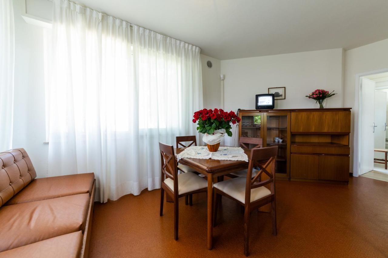 Villa Lucilla Lignano Sabbiadoro Esterno foto